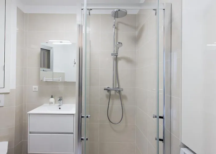 Cosy - Front De - Menton